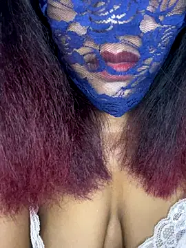 morjana2001 online show from November 25, 2025, 11:27 pm