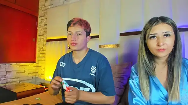 ANLLELOAndANGELA online show from February 12, 2026, 5:56 pm