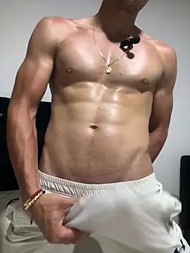 juancho0400 online show from May 4, 2026, 2:26 am
