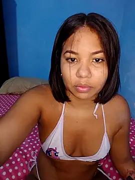 Snapshot of little_onixx chatting on December 1, 2025, 11:11 am little onixx online show from December 1, 2025, 11:11 am