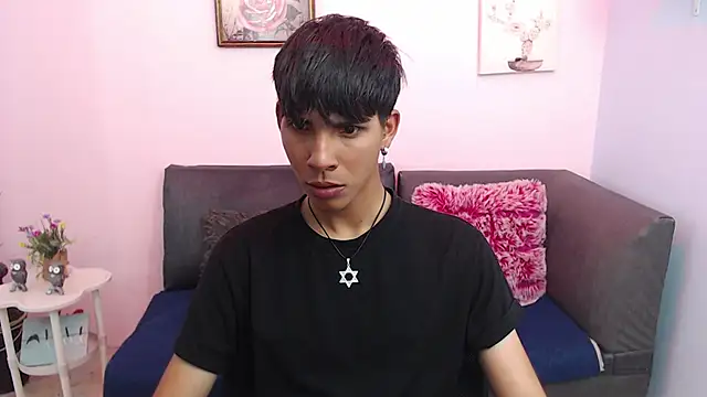 Snapshot of David_925_ chatting on September 23, 2025, 3:57 am David 925 online show from September 23, 2025, 3:57 am