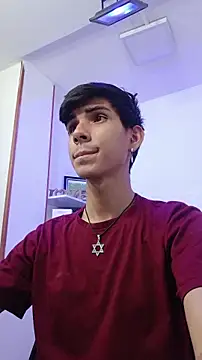 Snapshot of David_925_ chatting on November 28, 2025, 4:01 am David 925 online show from November 28, 2025, 4:01 am