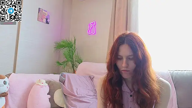 Little rosy online show from June 12, 2026, 4:32 am