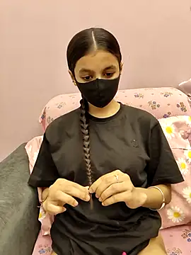 Snapshot of Sweets-jaanu chatting on December 18, 2025, 6:12 pm Sweets-jaanu online show from December 18, 2025, 6:12 pm