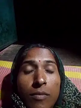 Hot reshmaji online show from October 23, 2025, 3:54 pm