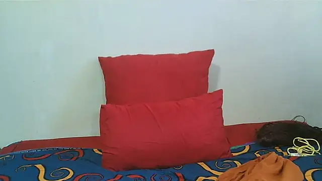 Snapshot of GAIGANTICBOOBS chatting on February 18, 2026, 6:00 am GAIGANTICBOOBS online show from February 18, 2026, 6:00 am