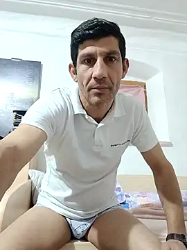 Snapshot of Casianantoonnio chatting on October 28, 2025, 2:01 am Casianantoonnio online show from October 28, 2025, 2:01 am