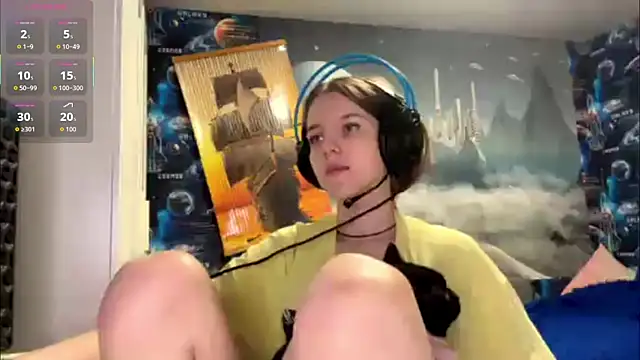 Snapshot of Elira_Breeze chatting on December 14, 2025, 3:06 pm Elira Breeze online show from December 14, 2025, 3:06 pm