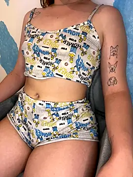 maduuuhot online show from December 13, 2025, 8:48 pm