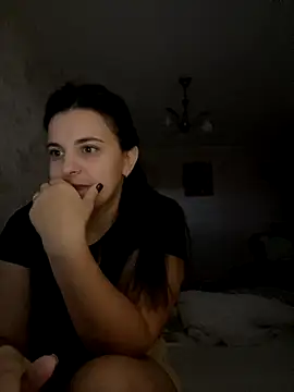 Snapshot of SweetBerryX chatting on September 22, 2025, 8:20 am SweetBerryX online show from September 22, 2025, 8:20 am