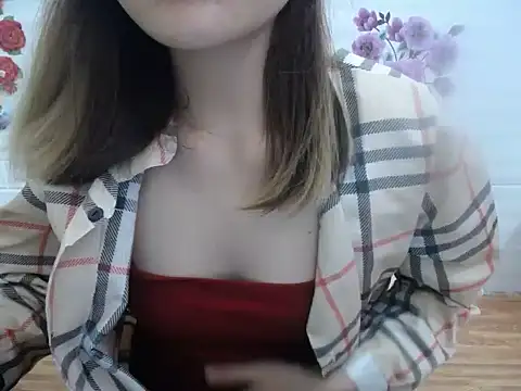 Snapshot of Hannie_26 chatting on November 24, 2025, 7:58 pm Hannie 26 online show from November 24, 2025, 7:58 pm