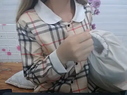 Snapshot of Hannie_26 chatting on November 3, 2025, 1:26 pm Hannie 26 online show from November 3, 2025, 1:26 pm