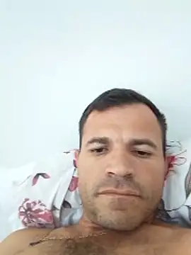 Snapshot of Claudiokkkkk chatting on November 6, 2025, 4:22 pm Claudiokkkkk online show from November 6, 2025, 4:22 pm