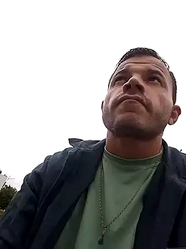 Claudiokkkkk online show from December 22, 2025, 12:05 pm