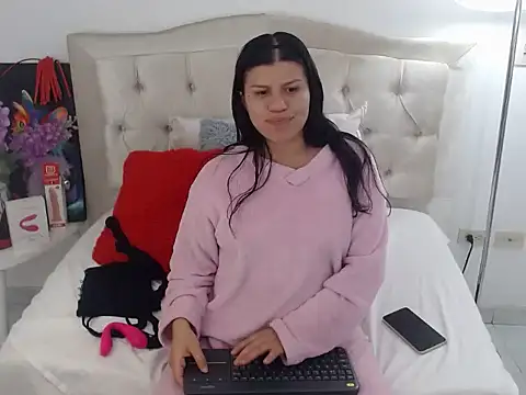 Arianaskyblue online show from October 12, 2025, 3:30 am