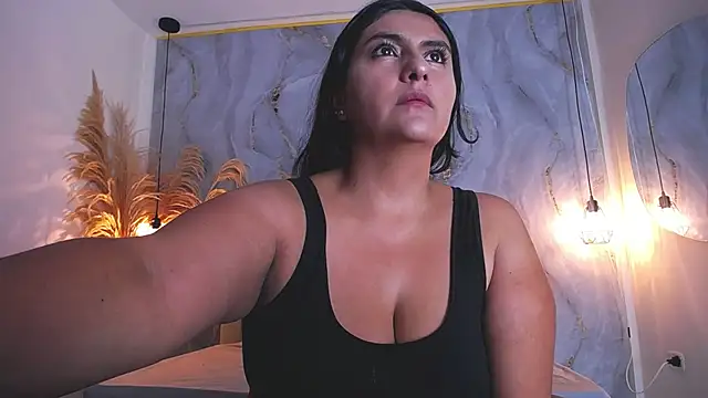 Snapshot of Samy_moore14 chatting on October 14, 2025, 1:45 pm Samy moore14 online show from October 14, 2025, 1:45 pm