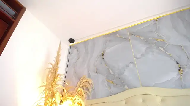 Snapshot of Samy_moore14 chatting on December 5, 2025, 2:15 pm Samy moore14 online show from December 5, 2025, 2:15 pm