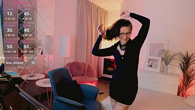 Snapshot of Irene_Marlow chatting on September 24, 2025, 5:47 am Irene Marlow online show from September 24, 2025, 5:47 am