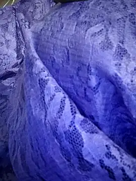 sweetqueen143 online show from January 8, 2026, 6:03 pm