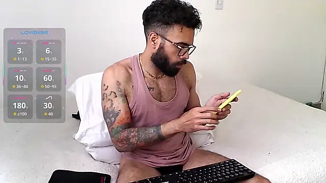 htrebor87 online show from October 10, 2025, 5:58 pm