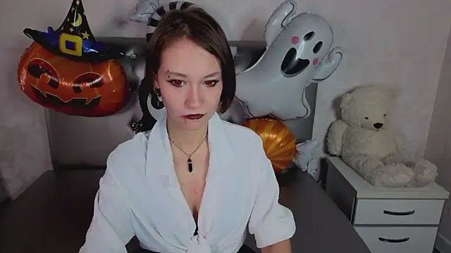 Snapshot of prettiestwinsor chatting on October 28, 2025, 1:28 am prettiestwinsor online show from October 28, 2025, 1:28 am