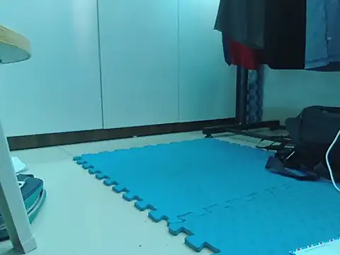 loveninja online show from April 7, 2026, 6:37 am