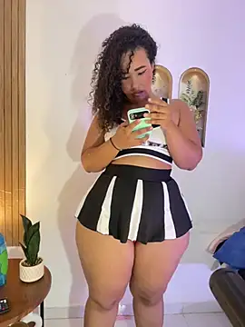 becca wilsson online show from June 14, 2026, 9:05 pm