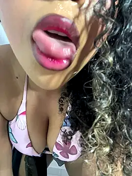 Snapshot of becca_wilsson chatting on October 16, 2025, 9:28 am becca wilsson online show from October 16, 2025, 9:28 am