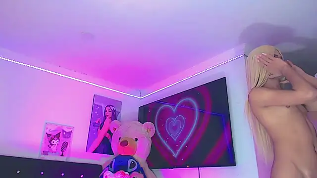 DaliaBacil25 online show from April 22, 2026, 1:34 am