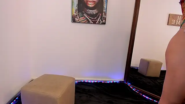 Snapshot of Aliccecullen chatting on October 27, 2025, 1:23 pm Aliccecullen online show from October 27, 2025, 1:23 pm