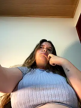 Aphrill online show from November 20, 2025, 3:07 am