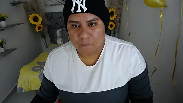 Snapshot of hotlesby_valery chatting on October 16, 2025, 7:00 pm hotlesby valery online show from October 16, 2025, 7:00 pm