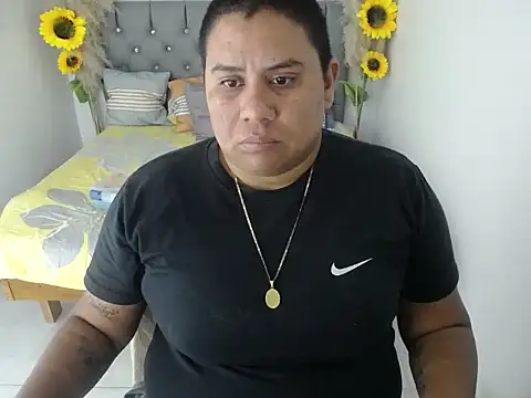 hotlesby valery online show from March 3, 2026, 12:01 pm