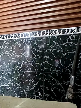 feliflow online show from November 24, 2025, 7:03 pm