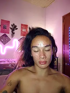 foxylena latinalicious69 online show from October 6, 2025, 4:08 pm