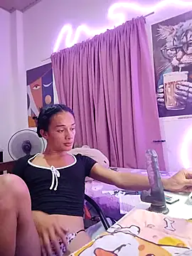 foxylena latinalicious69 online show from November 12, 2025, 4:33 pm