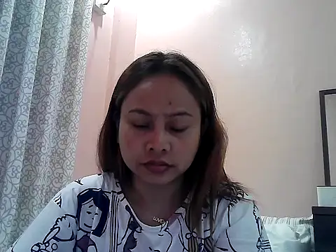 Amarrahlyn online show from November 13, 2025, 9:51 pm