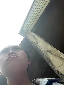 Halyy xx online show from October 15, 2025, 3:05 am