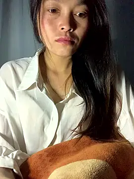 Halyy xx online show from January 15, 2026, 5:16 pm