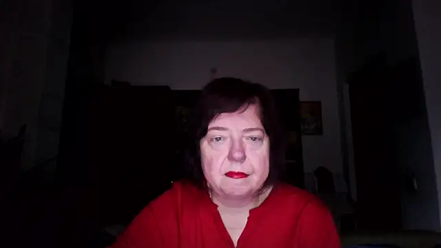 Snapshot of Violet_Pulse chatting on December 20, 2025, 9:34 am Violet Pulse online show from December 20, 2025, 9:34 am