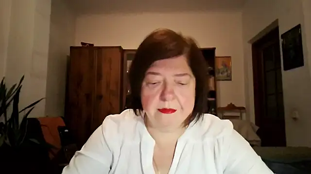 Snapshot of Violet_Pulse chatting on January 18, 2026, 3:37 pm Violet Pulse online show from January 18, 2026, 3:37 pm