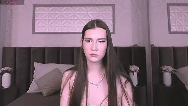 Snapshot of babyy_gloria chatting on September 27, 2025, 1:50 pm babyy gloria online show from September 27, 2025, 1:50 pm