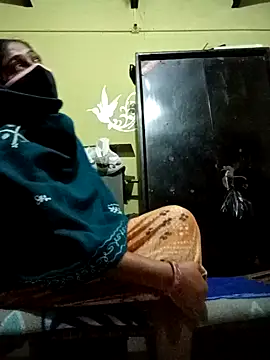 Cute-Charvii online show from January 15, 2026, 2:48 am