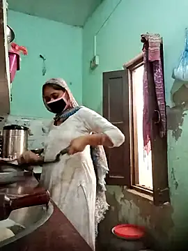 Cute-Charvii online show from January 10, 2026, 5:58 am