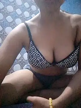 Snapshot of Adadhana_Cam chatting on September 23, 2025, 3:08 pm Adadhana Cam online show from September 23, 2025, 3:08 pm