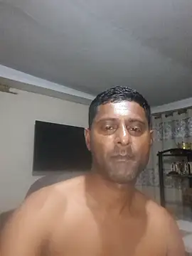 Snapshot of kingVibeX chatting on October 25, 2025, 9:59 pm kingVibeX online show from October 25, 2025, 9:59 pm