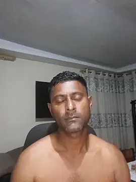 Snapshot of kingVibeX chatting on November 19, 2025, 9:15 pm kingVibeX online show from November 19, 2025, 9:15 pm