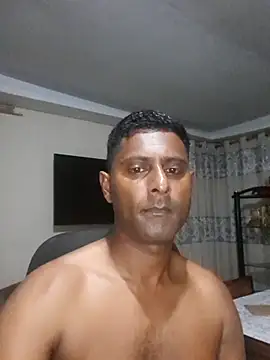 Snapshot of kingVibeX chatting on November 23, 2025, 7:46 pm kingVibeX online show from November 23, 2025, 7:46 pm