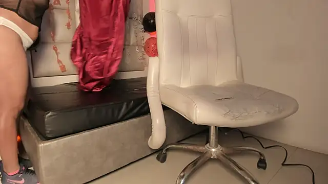 Snapshot of peyton__wat chatting on October 30, 2025, 11:52 am peyton wat online show from October 30, 2025, 11:52 am