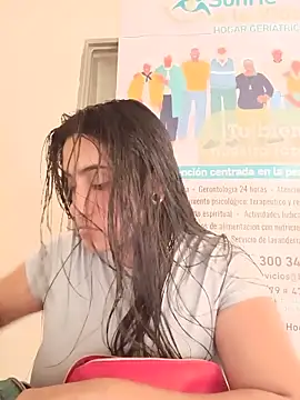 Snapshot of ANDREA-10_ chatting on June 11, 2026, 1:41 pm ANDREA-10 online show from June 11, 2026, 1:41 pm